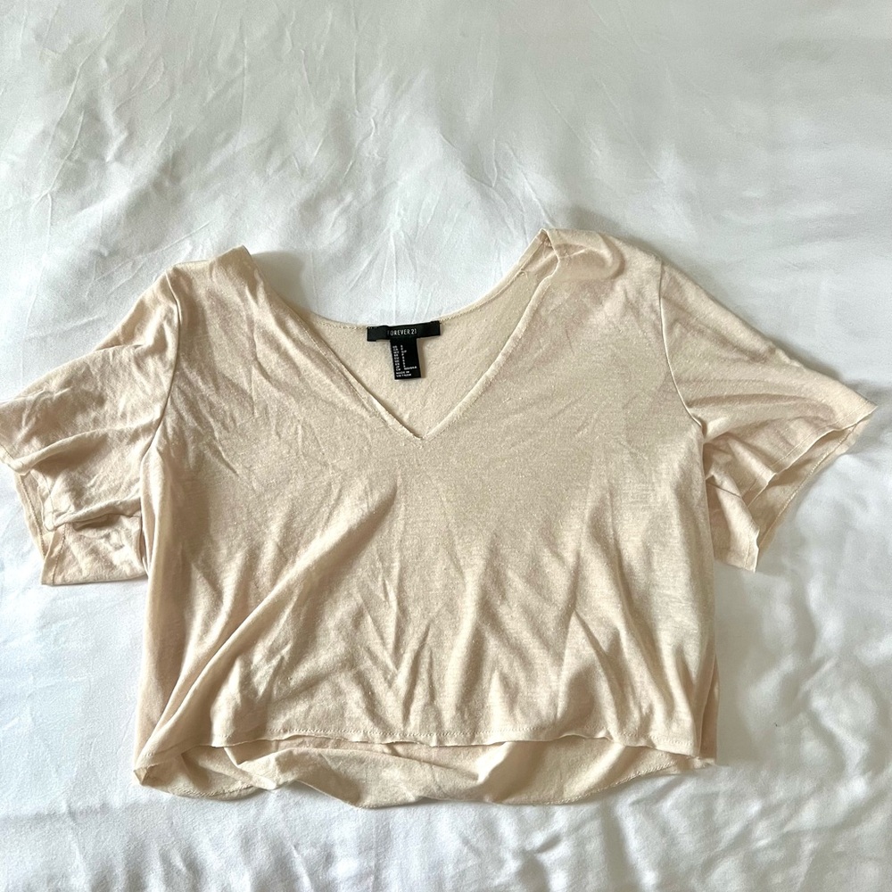 v neck crop top